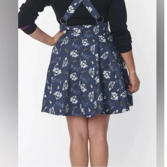 Brand new CORPSE BRIDE X UNIQUE VINTAGE BRIONNE PINAFORE SKIRT plus 1X blue navy - Picture 3 of 9